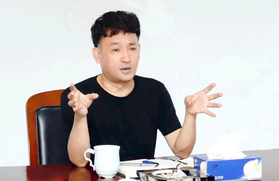 繼往開來 · 再創(chuàng)輝煌 | 花花牛乳業(yè)集團(tuán)召開9月營銷、養(yǎng)殖及飼料月度經(jīng)營工作會議