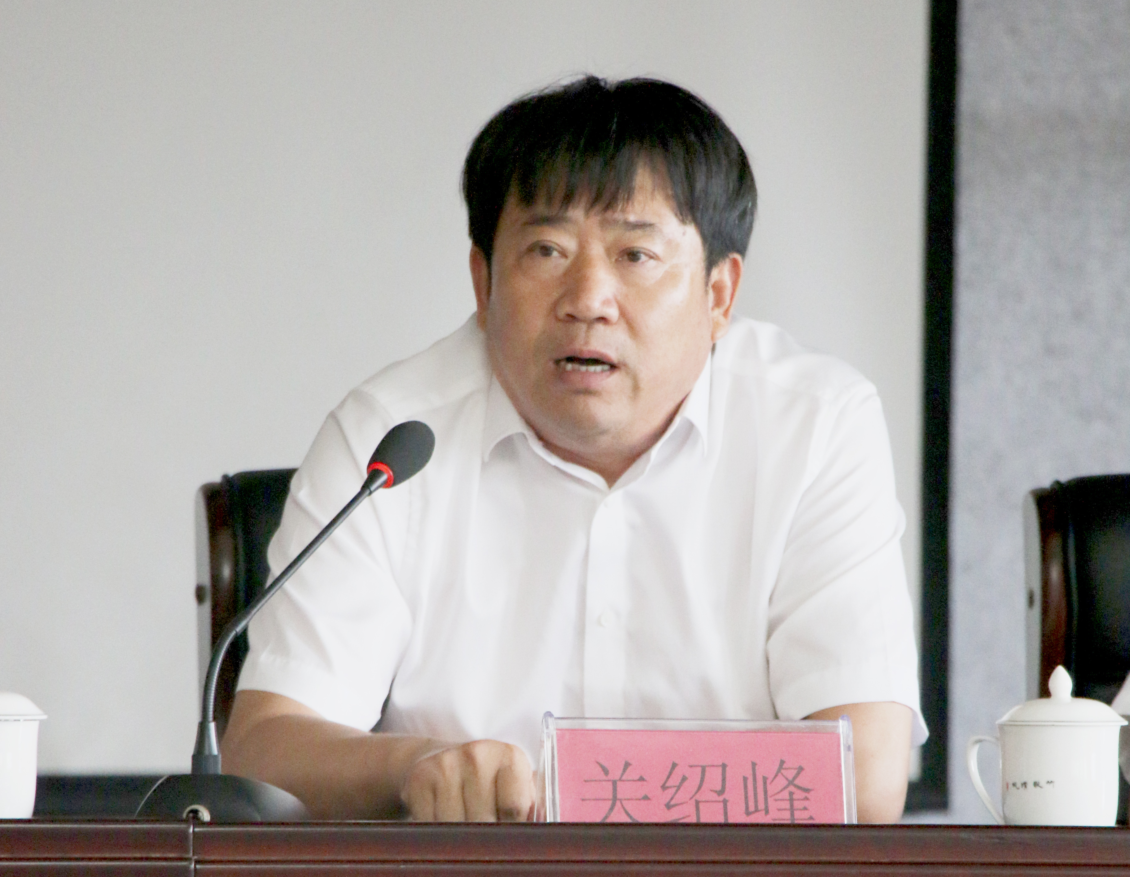 揚(yáng)帆再起航 | 花花牛乳業(yè)集團(tuán)養(yǎng)殖、飼料事業(yè)部2019上半年總結(jié)表彰暨下半年工作部署大會隆重召開